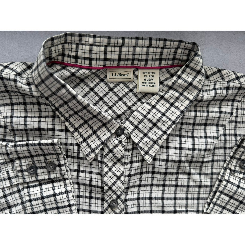 LL Bean Womens XL Black White Plaid Cotton Roll Tab Sleeve Button Down Shirt